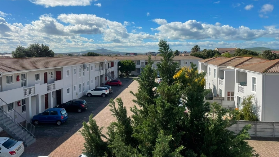 2 Bedroom Property for Sale in Parklands Western Cape